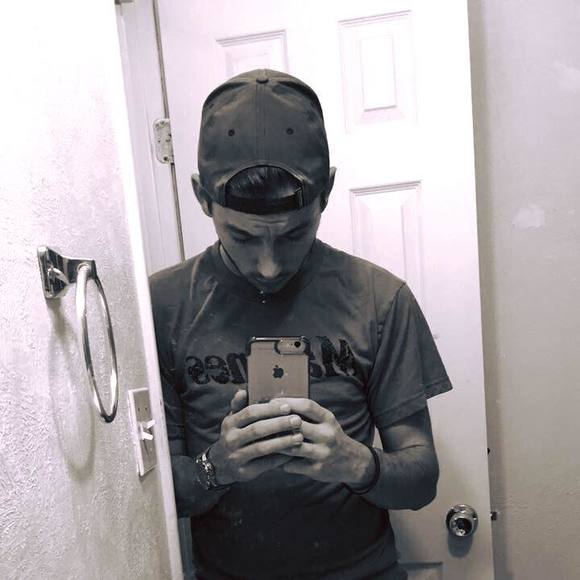 Meet your Posher, Cody - Picture 1 of 1